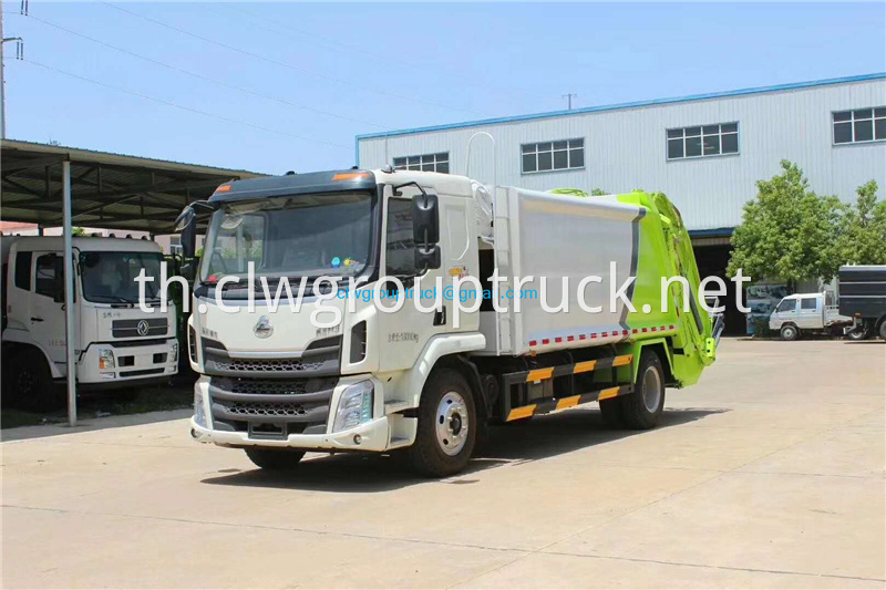 Compressed Refuse Truck 5